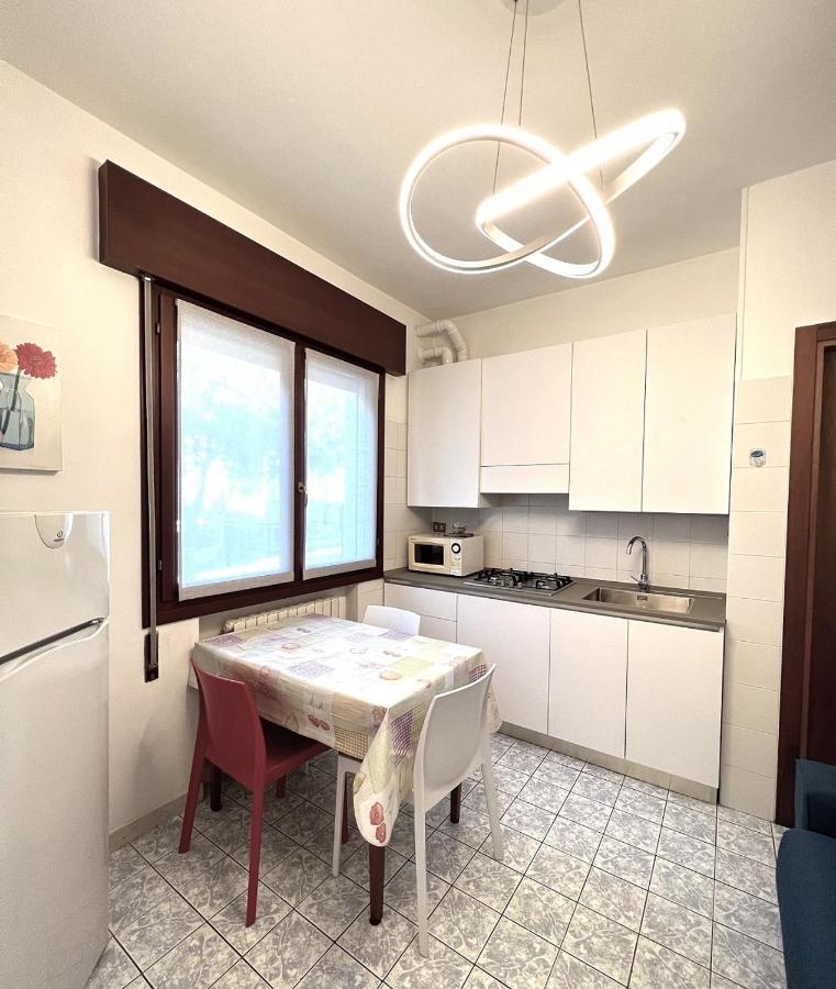Appartement Zzznon Attivo Ex Dl5 E Dl6 à Jesolo Extérieur photo